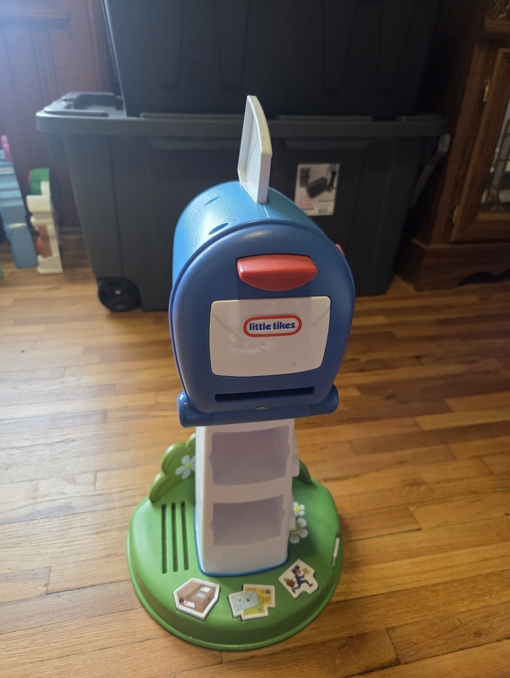 LITTLE TIKES – LEARN AND PLAY – MY FIRST LEARNING MAILBOX